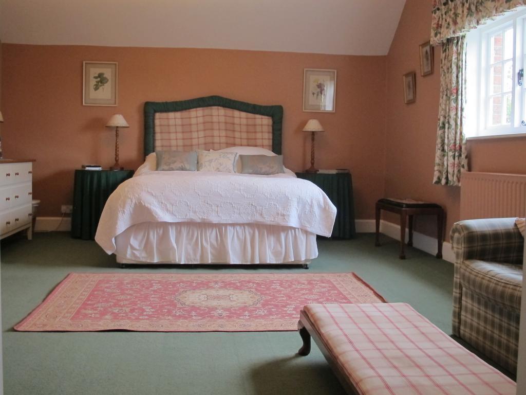 Cotton Farm Bed & Breakfast Chester Room photo